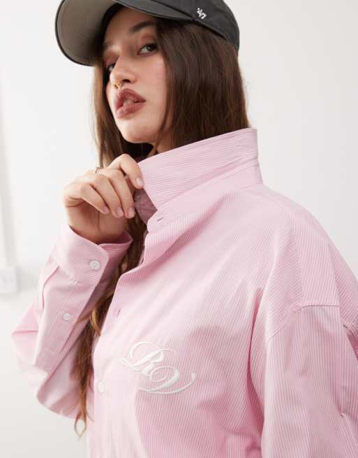 Reclaimed Vintage – Unisex – Rosa, vit och kritstrecksrandig skjorta i oversize, 2 av 4