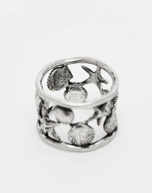 Reclaimed Vintage – Unisex – Silverfärgad ring med snäckskalsdesign