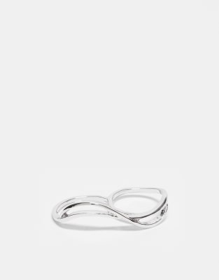 Reclaimed Vintage - Unisex - Sølvfarvet ring med viklet design - view 1