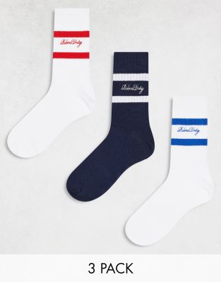 Reclaimed Vintage Reclaimed Vintage unisex sporty socks 3 pack in multi stripe