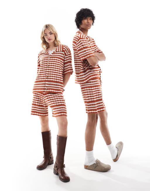 Reclaimed Vintage - Unisex-sæt i hæklet materiale med striber