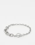 [Reclaimed Vintage] Reclaimed Vintage unisex stainless steel waterproof T bar molten chain bracelet in silver M-L Silver
