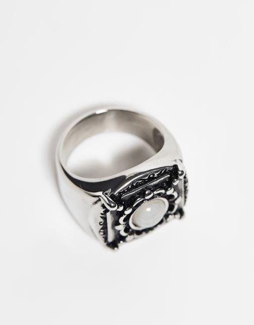 Stone best sale pinky ring