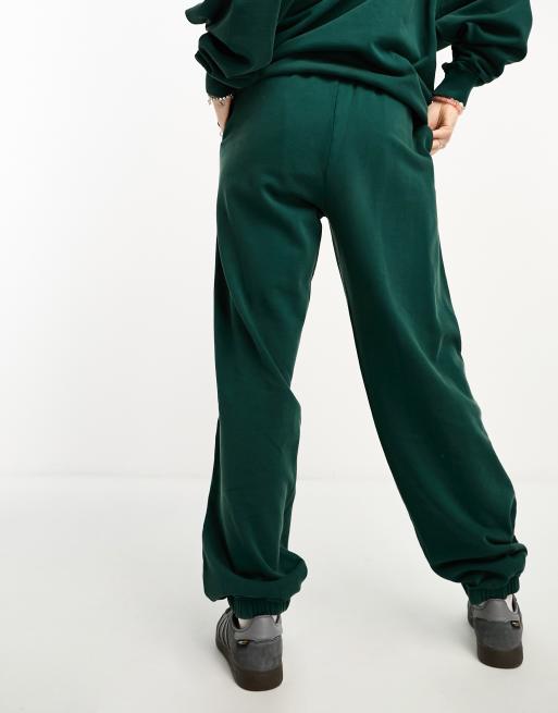 Vintage style top sweatpants