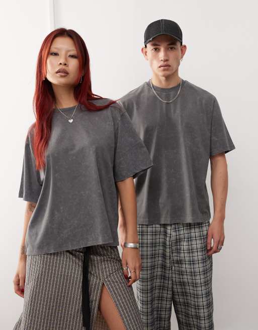 Reclaimed Vintage – Unisex-T-Shirt in verwaschenem Anthrazit mit kurzem, kastigem Schnitt