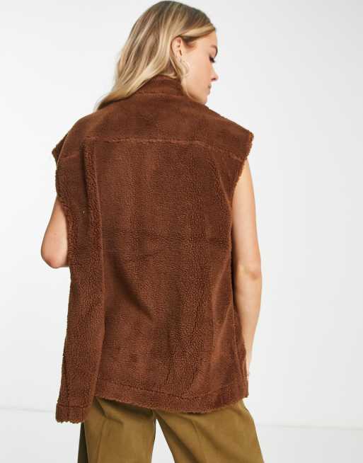 Reclaimed Vintage - Unisex - Vest i imiteret lammeskind, 3 af 4
