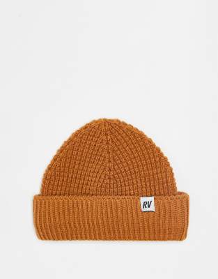 Reclaimed Vintage Reclaimed Vintage unisex waffle beanie in rust-Yellow