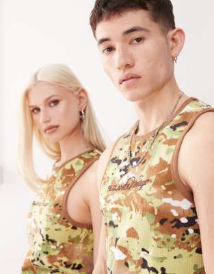 Reclaimed Vintage Reclaimed Vintage unisex waffle festival vest co-ord with logo embroidery in camo print-Green