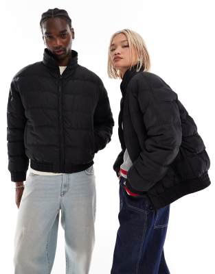 Reclaimed Vintage Reclaimed Vintage unisex zip through puffer jacket in black