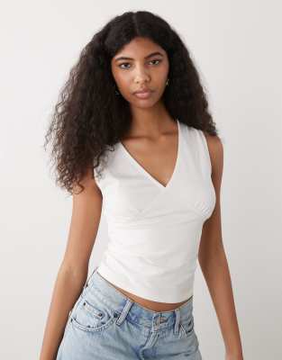 Reclaimed Vintage v-neck ruched bust cami in white white