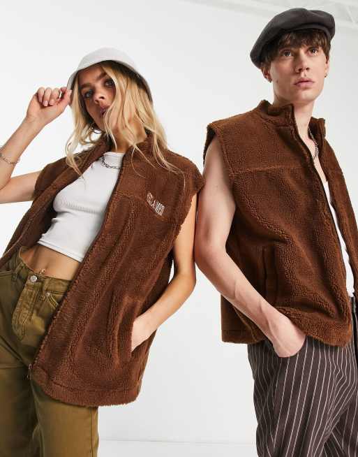 Reclaimed Vintage – Väst av teddymaterial i unisex-modell