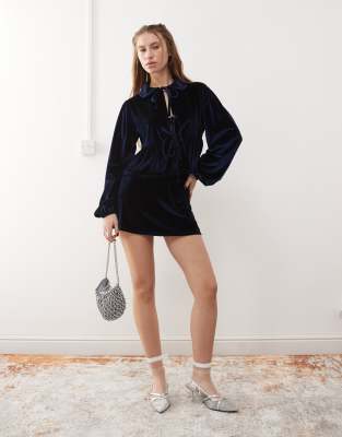 Reclaimed Vintage Velvet Mini Skirt In Navy - Part Of A Set-blue
