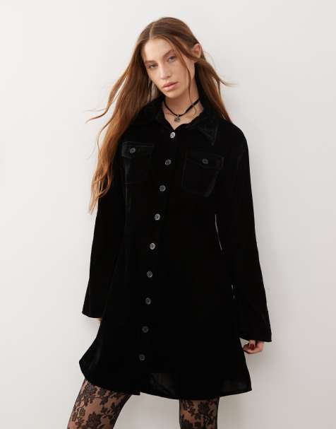 Reclaimed Vintage - Vestito corto a maniche lunghe in velluto nero con colletto - view 1