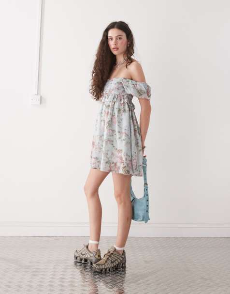 Reclaimed Vintage - Vestito grembiule in chiffon con stampa a fiori - view 1