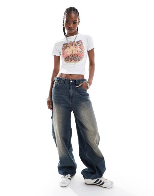 Reclaimed Vintage – Vit kort t-shirt med glittrig kerub, 3 av 4