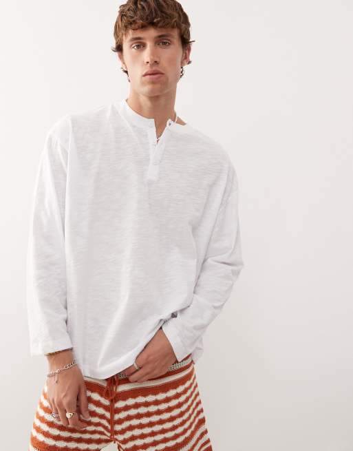 Reclaimed Vintage – Vit, slubvävd t-shirt av jersey i Henley-modell med långa ärmar