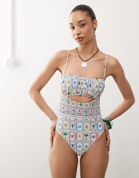 Reclaimed Vintage – Vykortsmönstrad baddräkt med smockad midja och utskurna detaljer - view 1