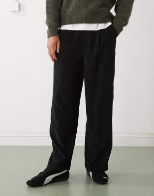 Weite Cordhose in Schwarz Schwarz W30