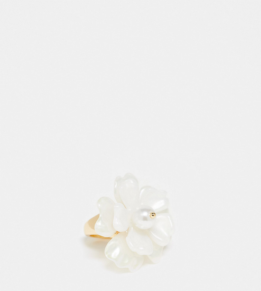 Reclaimed Vintage white corsage flower ring-Silver