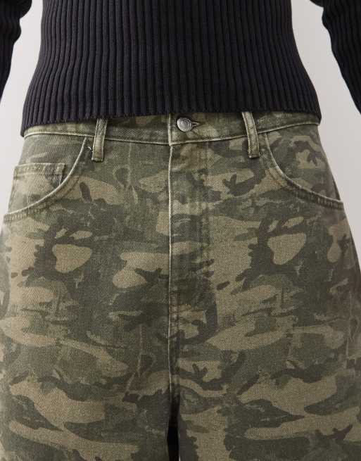Reclaimed Vintage wide leg baggy camo print jeans, 4 of 5