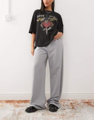 wide leg pants in gray pinstripe