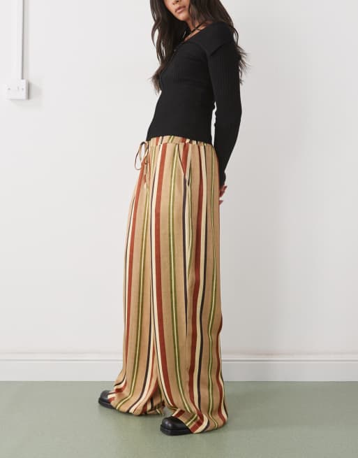 Reclaimed Vintage wide leg pull-on pants in brown and green satin stripe, 4 of 5