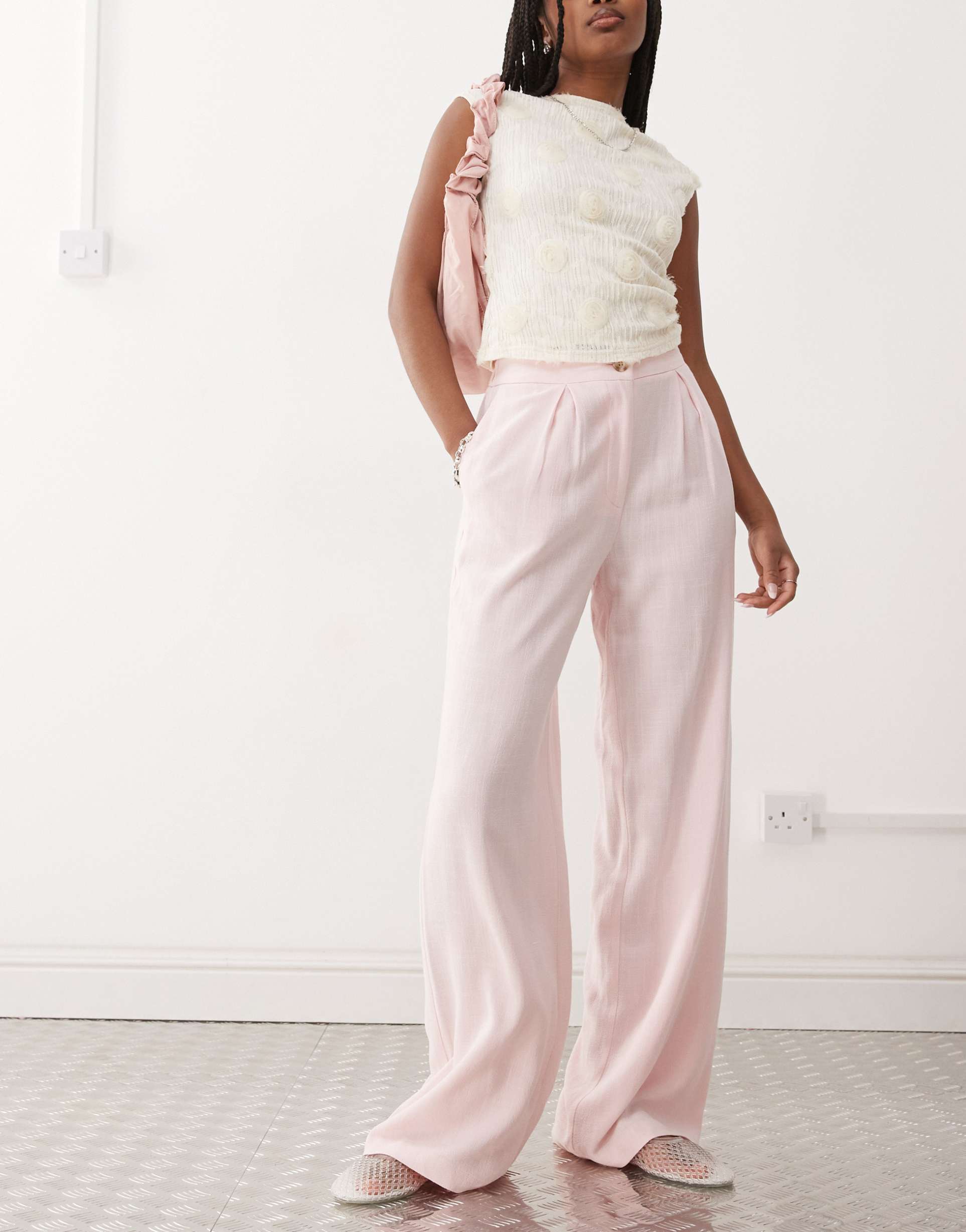 reclaimed vintage wide leg relaxed linen blend pants in pink