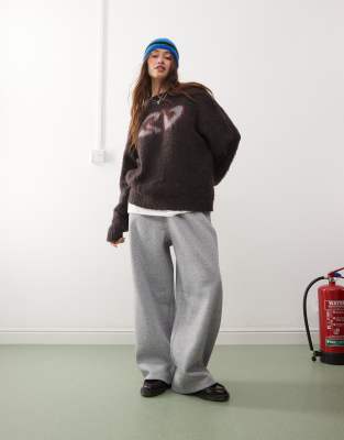 wide leg sweatpants in heather gray