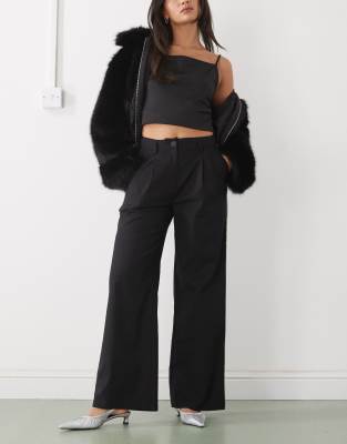 Reclaimed Vintage Wide Leg Tailored Pants In Black
