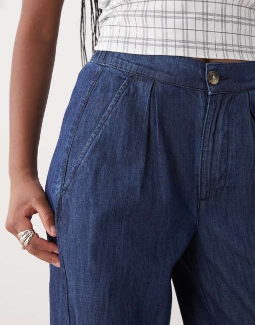 Reclaimed Vintage wide leg tailored pants in chambray denim , 3 of 5