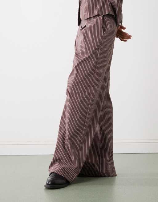 Reclaimed Vintage wide leg trouser in brown pinstripe, 5 of 5