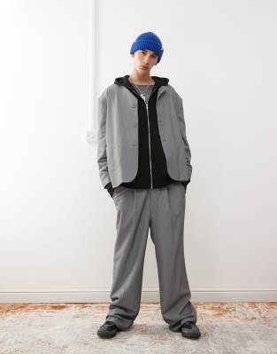 Reclaimed Vintage wide leg trouser in grey
