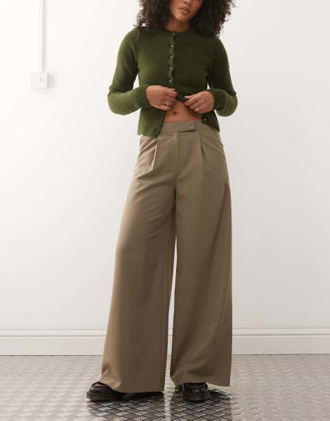 Reclaimed Vintage wide leg trouser with pleat detail in khaki - view 1