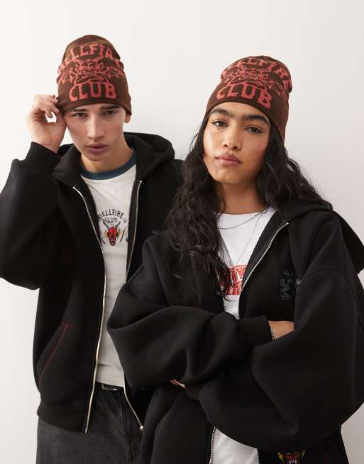 Reclaimed Vintage x Stranger Things – Brązowa czapka beanie unisex z logo Hellfire