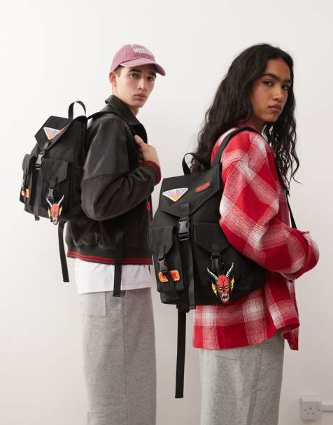 Reclaimed Vintage x Stranger Things - Zaino unisex nero con applicazioni - view 1