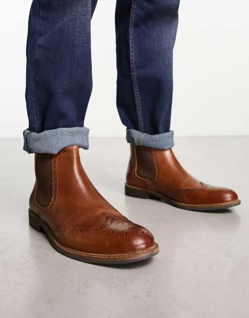 Red Tape – Bruna chelseaboots i läder och broguestil