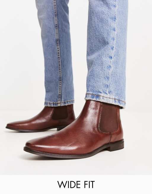 Red Tape – Bruna formella chelseaboots i läder med bred passform