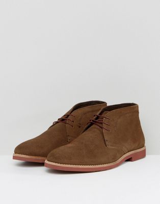 chukka boots red tape
