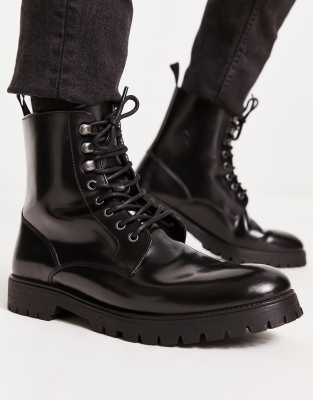 Red Tape Wide Fit Chunky Hardware Lace Up Boots in Black Leather - ASOS Outlet