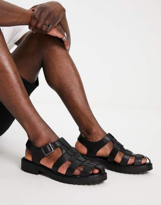 Red Tape – Fisherman – Svarta gladiatorsandaler i läder 