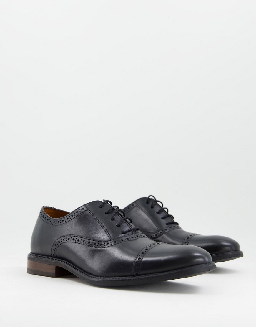 Red Tape leather lace up brogues in black