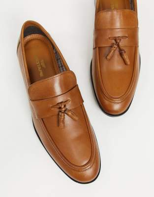 red tape leather slippers