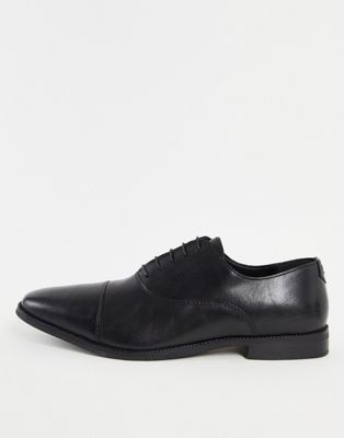 Red Tape oxford leather lace up shoes in black