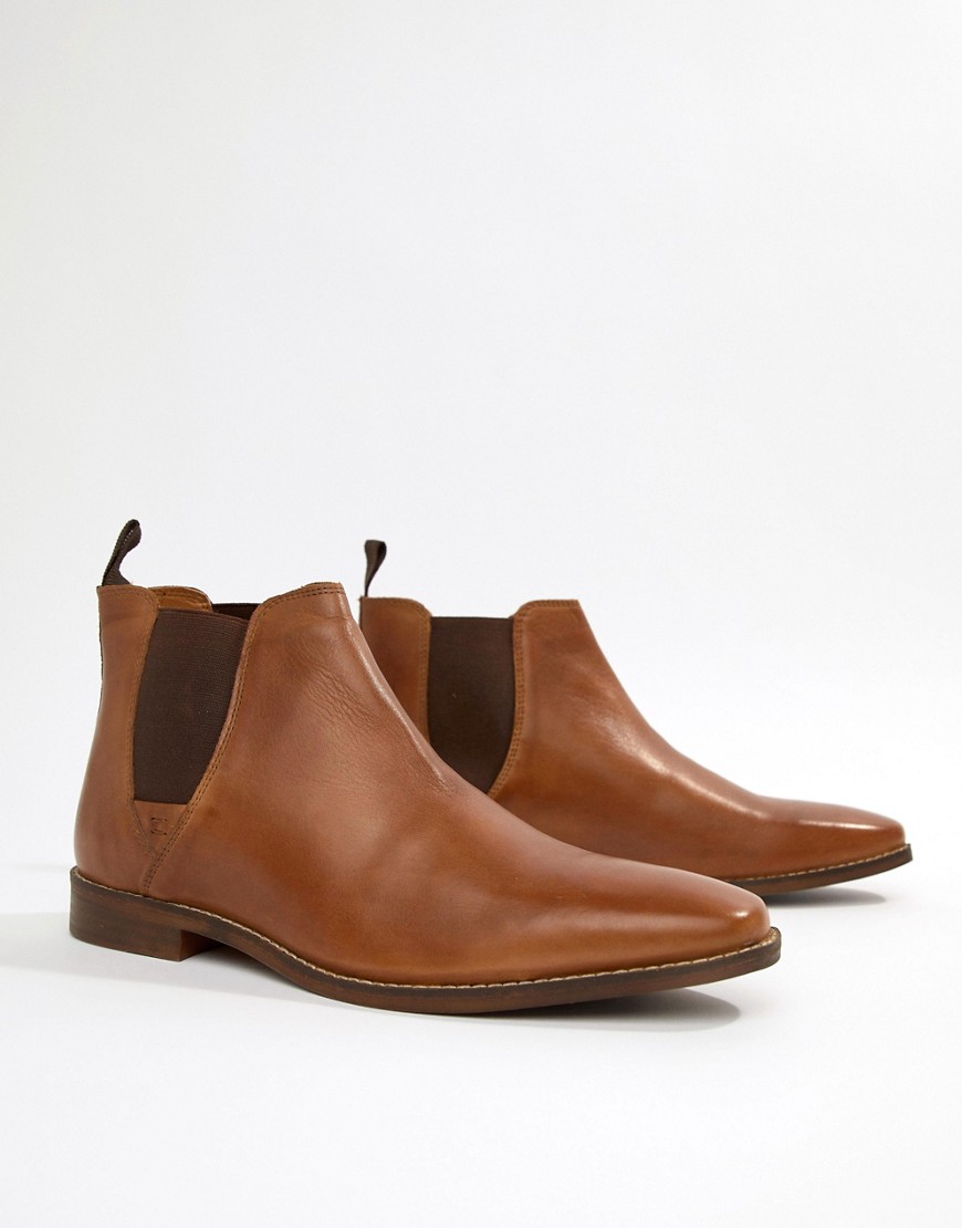 Red Tape Tapton Chelsea Boots In Tan-Brown