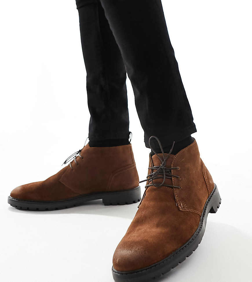 wide fit chukka worker boots in brown leather