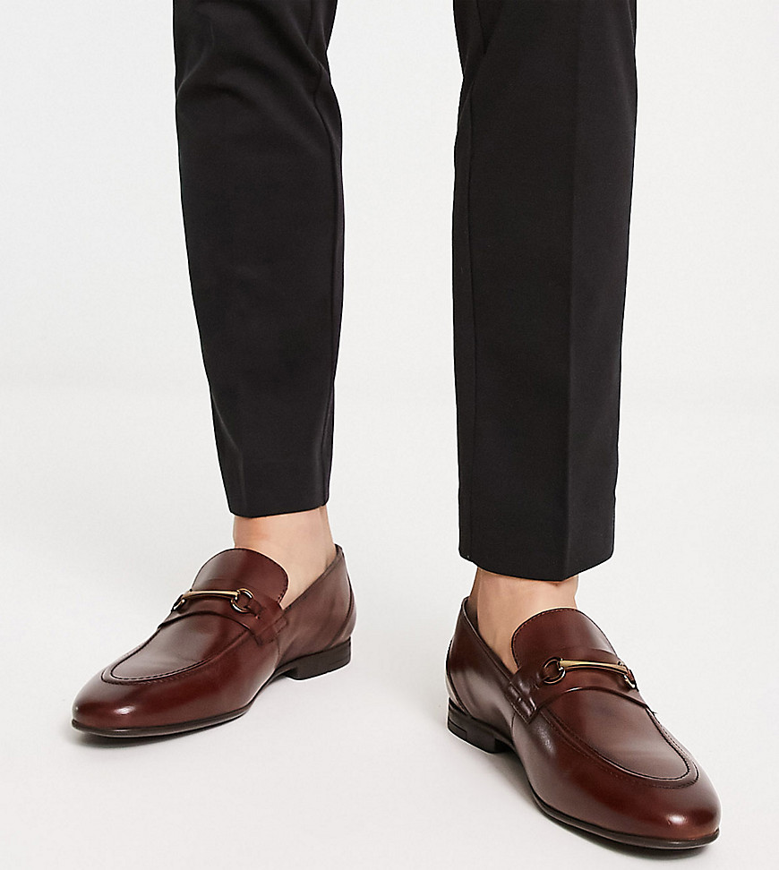 Red Tape wide fit metal trim loafers in tan leather-Brown