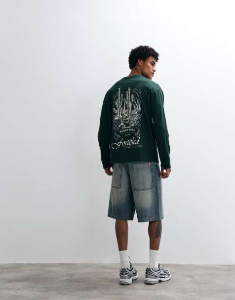 Redefined Rebel - Camiseta verde extragrande de manga larga con estampado botánico en la espalda - view 1