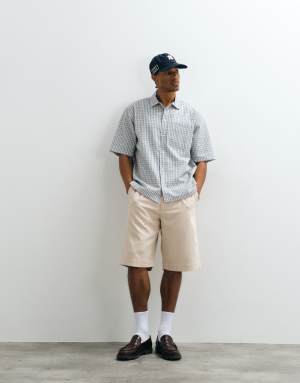 Redefined Rebel Will comfort fit shorts in beige