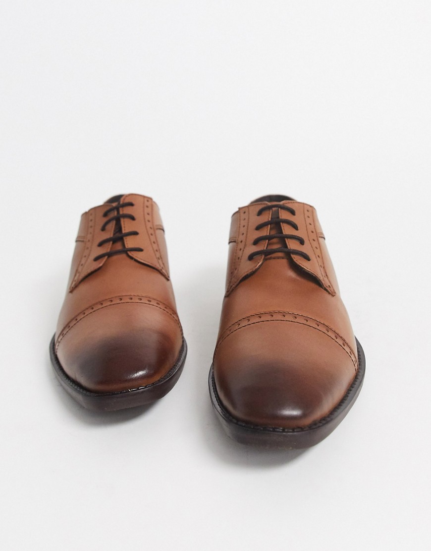 Redfoot – Bruna läderskor med tåhätta-Guldbrun