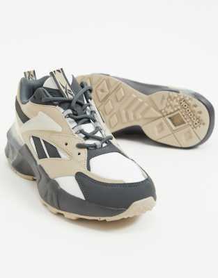 reebok aztrek grise